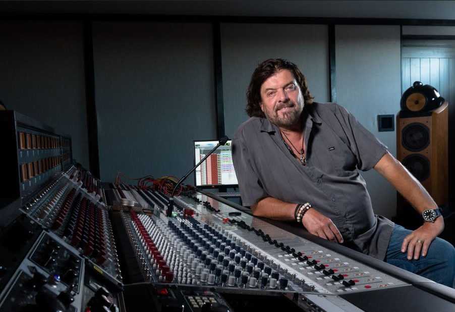Julian Colbeck Shares Insight into Working and Presenting Workshops with Master Producer Alan Parsons