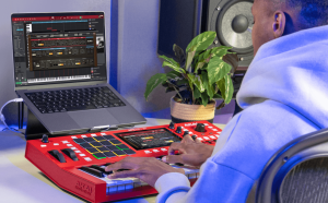 AKAI MPC Keys 37